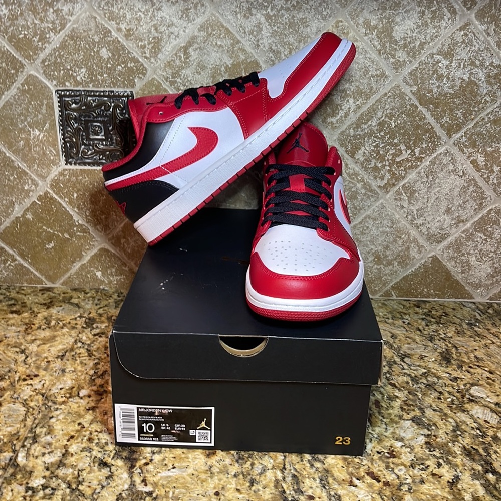 Air Jordan 1 Low White/Gym Red-Black